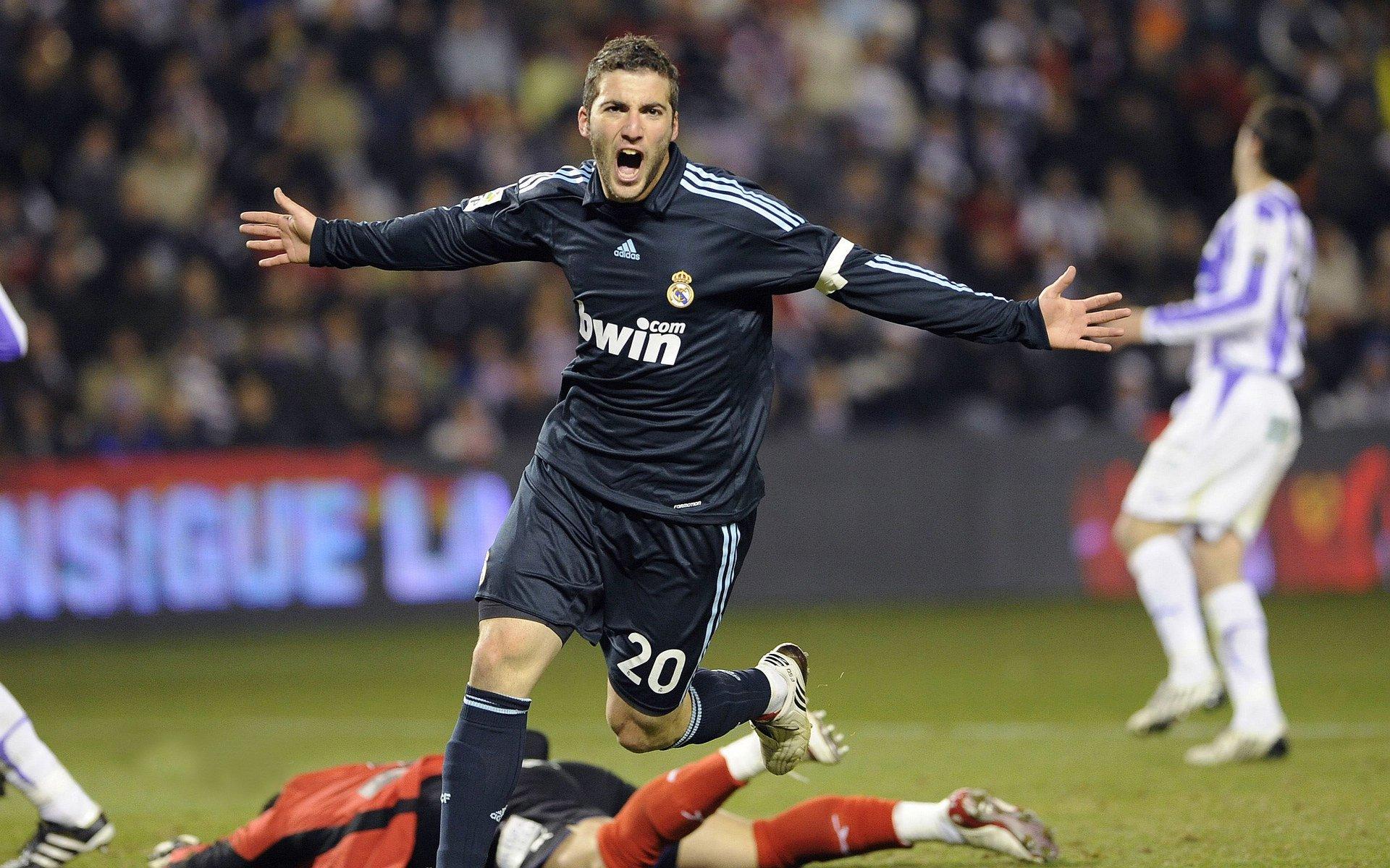 马竞主场惨败,战术崩盘与精神溃败,从里子到面子输得一塌糊涂